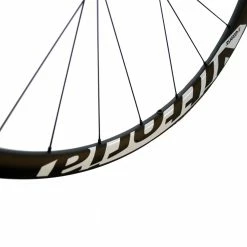 Promo 🎁 Vittoria Elusion 30 Carbon Disc Wheels / Centerlock / Shimano / Bolt Through 🎁 9 Vittoria Elusion 30 Carbon Disc Wheels / Centerlock / Shimano / Bolt Through