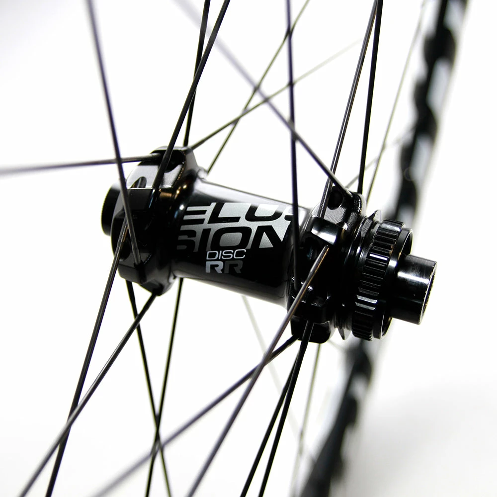 Promo 🎁 Vittoria Elusion 30 Carbon Disc Wheels / Centerlock / Shimano / Bolt Through 🎁 5 Vittoria Elusion 30 Carbon Disc Wheels / Centerlock / Shimano / Bolt Through