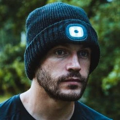 SealSkinz Waterproof Cold Weather LED Roll Cuff Beanie Hat Clothing