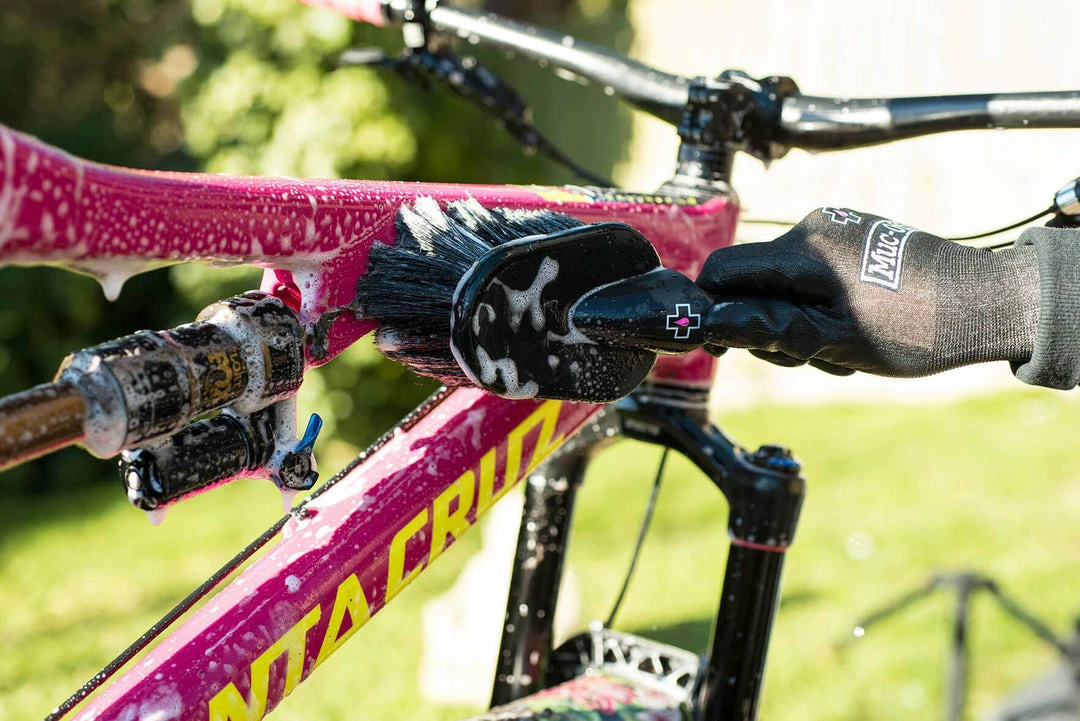 Buy 🌟 Muc Off Cleaning Brushes Muc-Off - Soft Washing Brush 🌟 6 Muc Off Cleaning Brushes Muc-Off - Soft Washing Brush